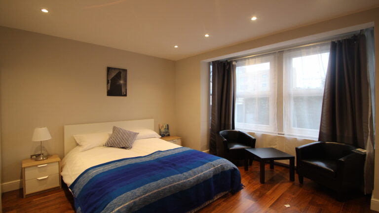 30-HANGER-LANE-EALING-LONDON-BEDROOM-1.jpg