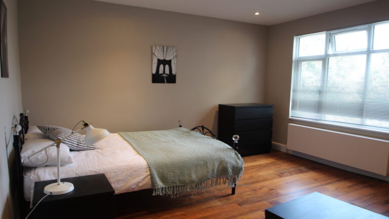 30A-Hanger-Lane-Ealing-London-Bedroom-1.2.jpg