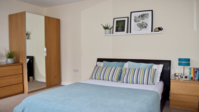 Allen-Street-Town-Centre-Maidstone-Bedroom-3.2.jpeg