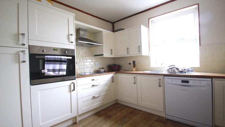 Camden-Road-Town-Centre-Tunbridge-Wells-Kitchen2-1.jpg