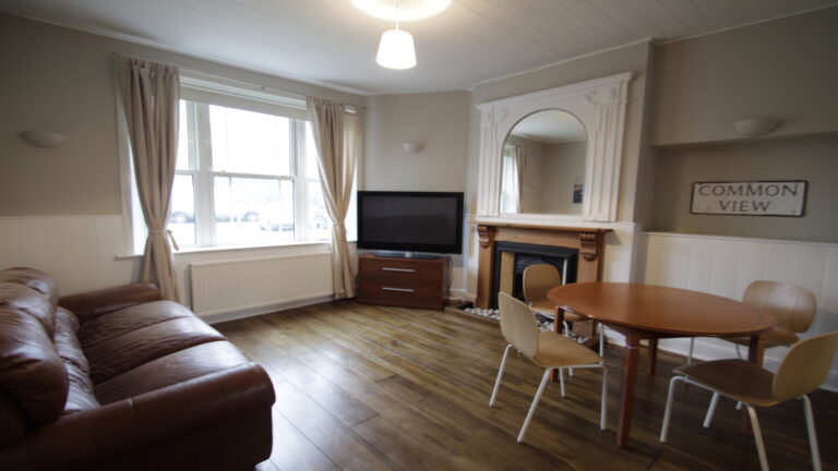 Common-View-Rusthall-Tunbridge-Wells-Sitting-Room-1.jpg