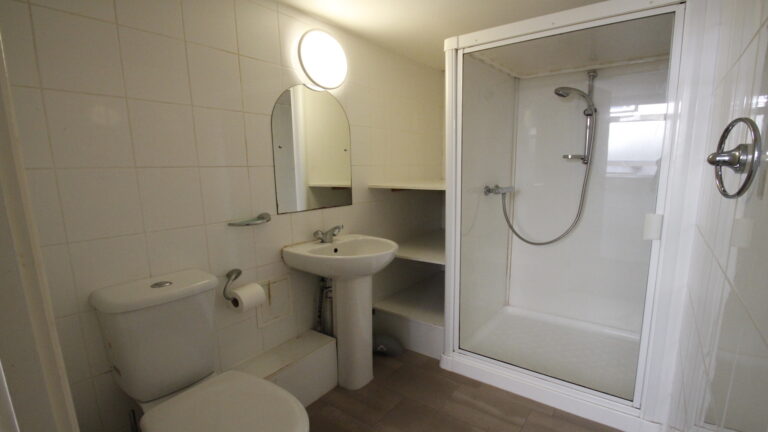 Culverden-Street-Town-Centre-Tunbridge-Wells-Room-3.4-en-suite.jpg