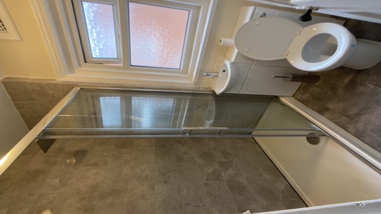Devonshire-Road-Southampton-Polygon-room-3-en-suite.jpg