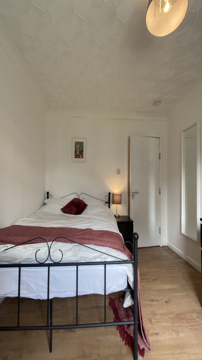 Granby-Grove-Portswood-Southampton-Room-2-1.jpg