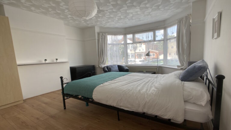 Granby-Grove-Portswood-Southampton-Room-3.1-1.jpg