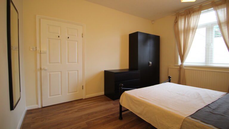 Grenfell-Place-Maidenhead-Maidenhead-Room-1.2.jpg