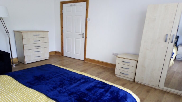 Grenfell-Road-Maidenhead-Maidenhead-Room-1.2.jpg