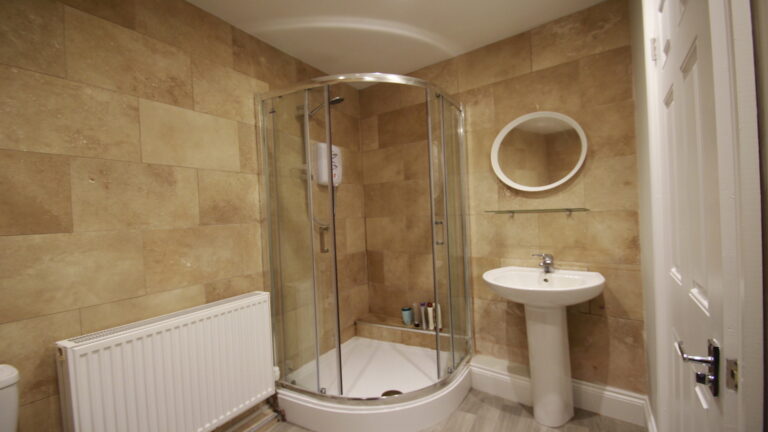 Grosvenor-Road-Town-Centre-Tunbridge-Wells-Bathroom-1.jpeg