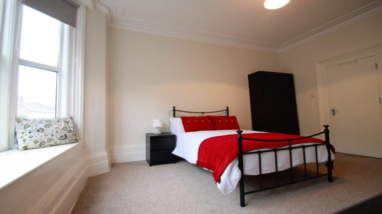 Grosvenor-Road-Town-Centre-Tunbridge-Wells-Room1.2.jpg