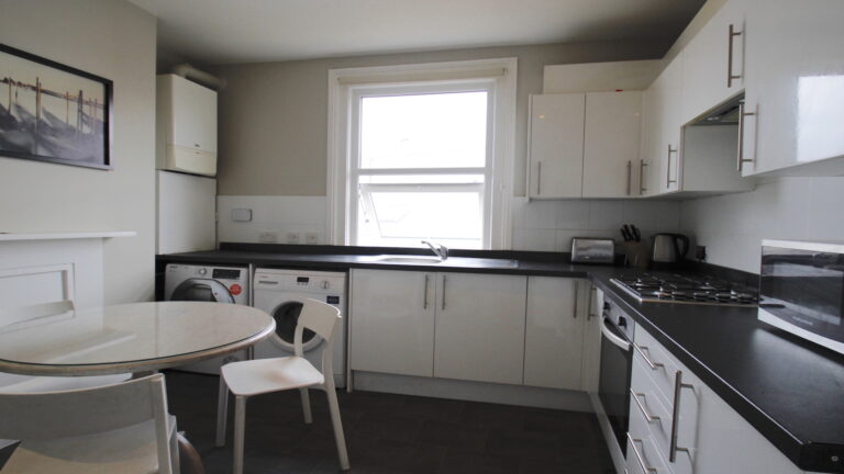 Grosvenor-Road-Town-Centre-Tunbridge-Wells-kitchen-3.jpg