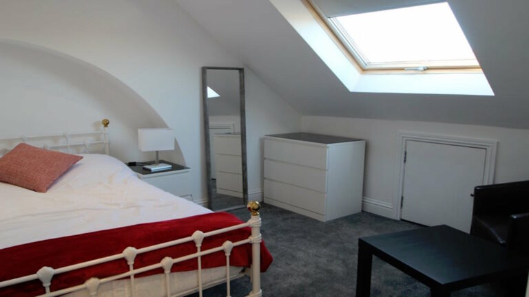 Gunnersbury-Lane-Acton-London-Room-6.jpeg