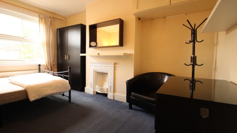 High-Town-Maidenhead-Maidenhead-Room-3.1.jpg