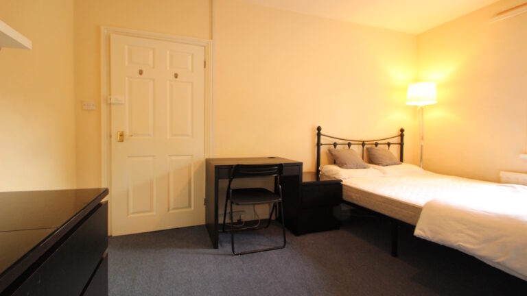 High-Town-Maidenhead-Maidenhead-Room-3.2.jpg