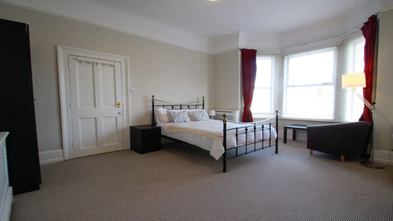 London-Road-Southborough-Tunbridge-Wells-Room-3.2.jpg