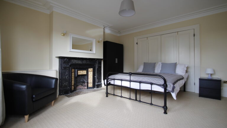 Monson-Road-Tunbridge-Wells-Town-Centre-Room-1.1.jpg