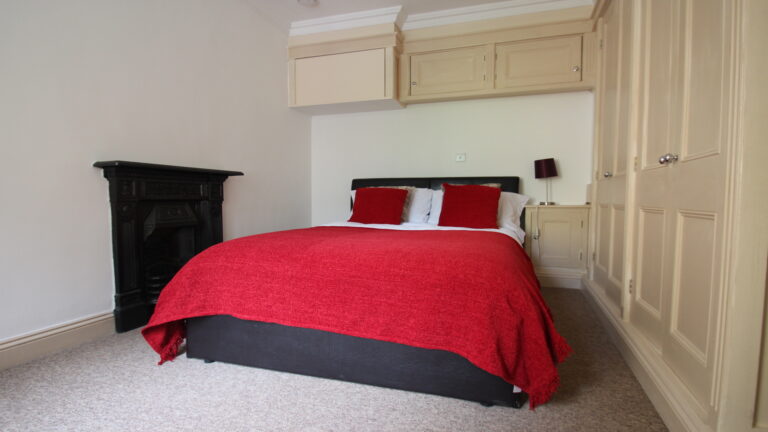 Muir-Road-Town-Centre-Maidstone-Bedroom-4.1.jpg