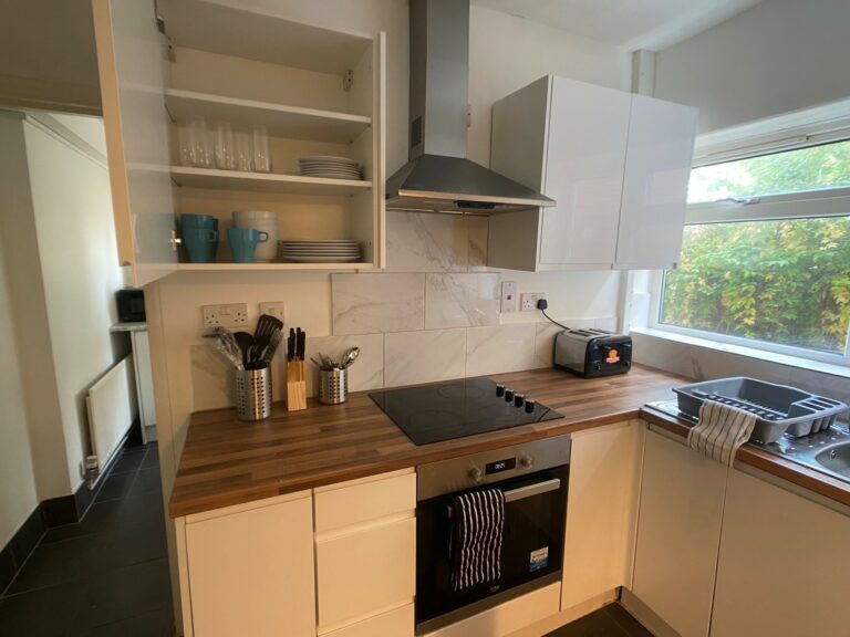 Newcombe-Road-Southampton-Polygon-kitchen-1.jpg