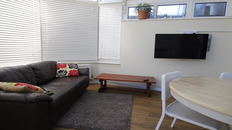 Sidney-Close-Showfields-Tunbridge-Wells-Living-Room-1.21-2.jpg