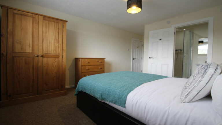 Sidney-Close-Showfields-Tunbridge-Wells-Room-5.3.jpg