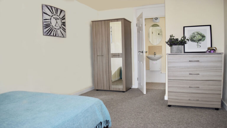 Southfields-Way-Southborough-Tunbridge-Wells-Bedroom-2-ensuite.jpeg