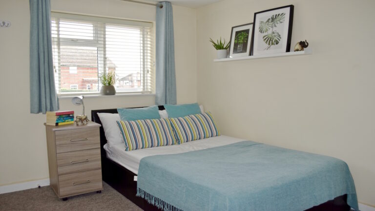 Southfields-Way-Southborough-Tunbridge-Wells-Bedroom-2.1.jpeg