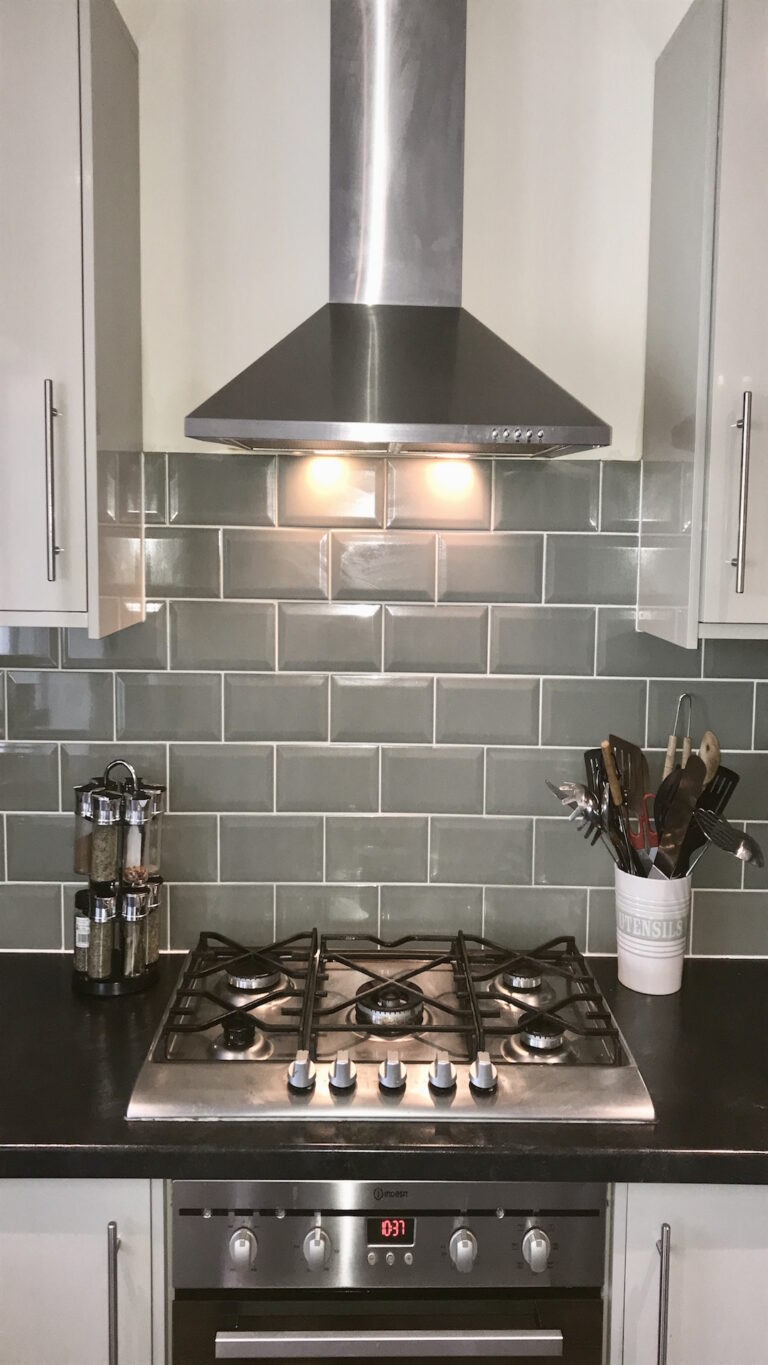Southfields-Way-Southborough-Tunbridge-Wells-Kitchen-v3-1.jpeg