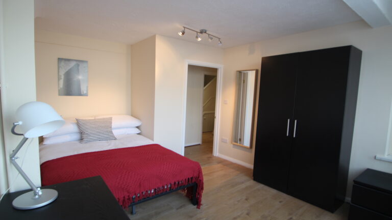 Studland-Road-Hanwell-London-Bedroom-1.2.jpg