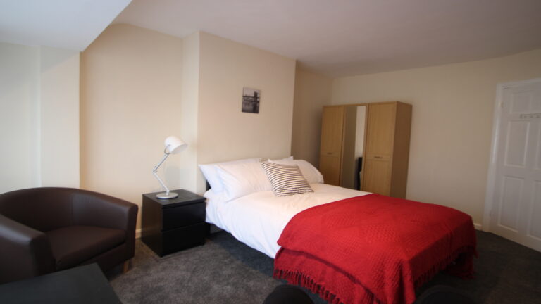 Studland-Road-Hanwell-London-Bedroom-4.2.jpg