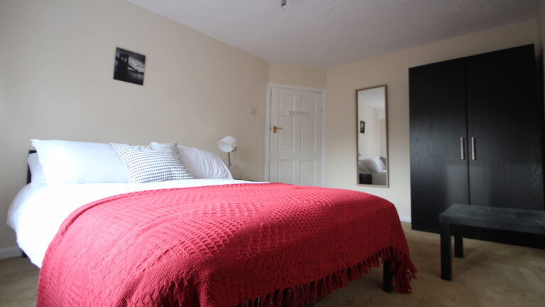 Studland-Road-Hanwell-London-Bedroom-4.3.jpg