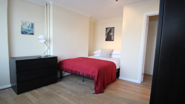 Studland-Road-Hanwell-London-bedroom-1.1.jpg