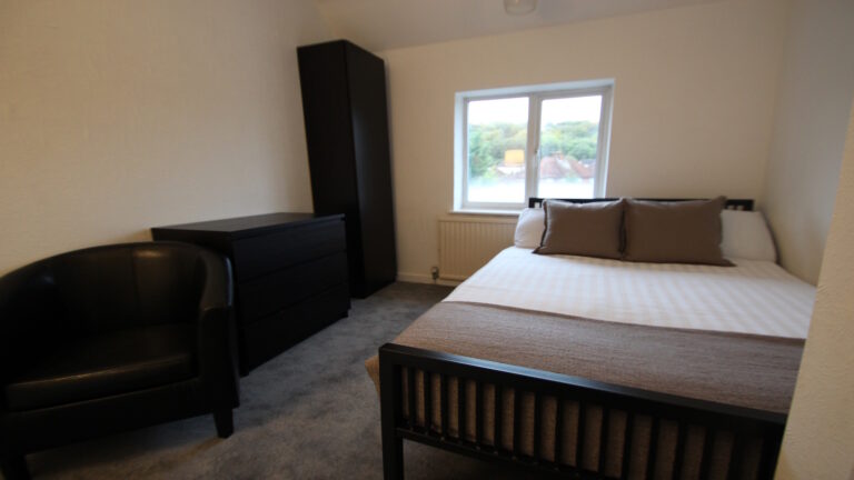 Totteridge-Road-High-Wycombe-High-Wycombe-Room-3.jpg
