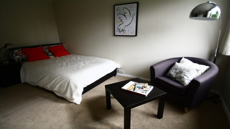 TunbridgeWellsStJohn_sCulverdenDown-Bedroom2.1.jpg