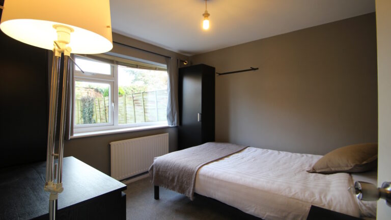 Wayside-Mews-Maidenhead-Maidenhead-Room-1.jpg