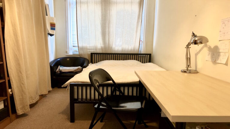 Wolverton-Gardens-Ealing-Common-London-Room-2.1.jpg