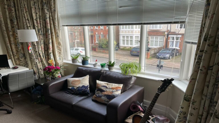 Wolverton-Gardens-Ealing-Common-London-Room-3.2.jpg