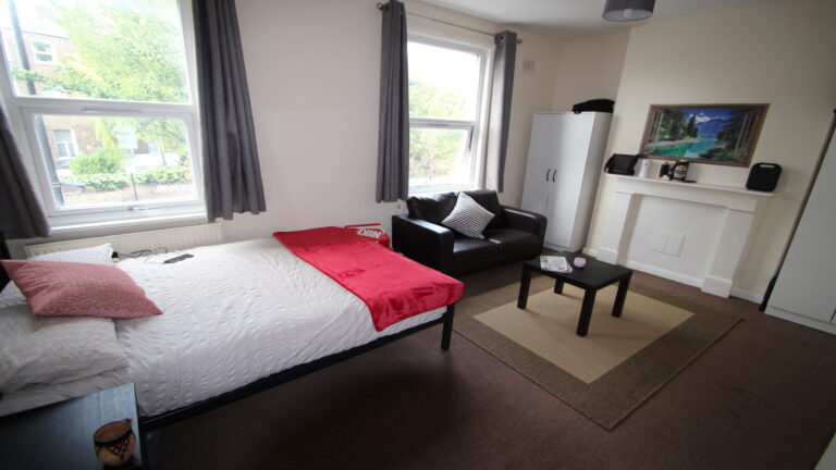 York-Road-Acton-London-Bedroom-1.1.jpeg