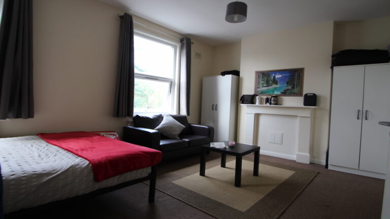 York-Road-Acton-London-Bedroom-1.2.jpeg