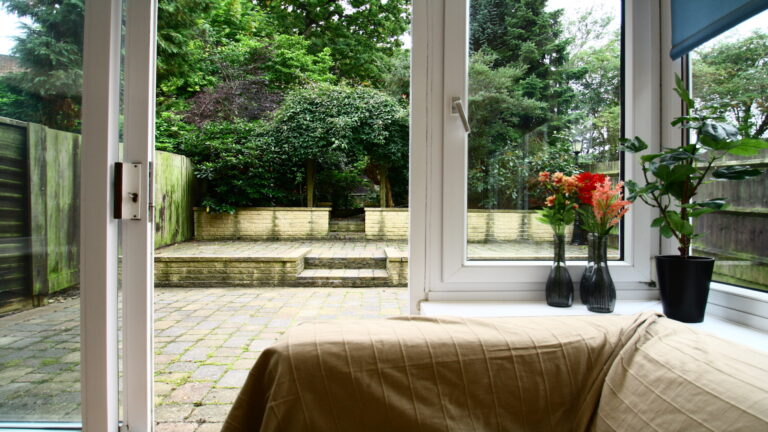 showfields-tunbridge-wells-sittingroom.2-1.jpg