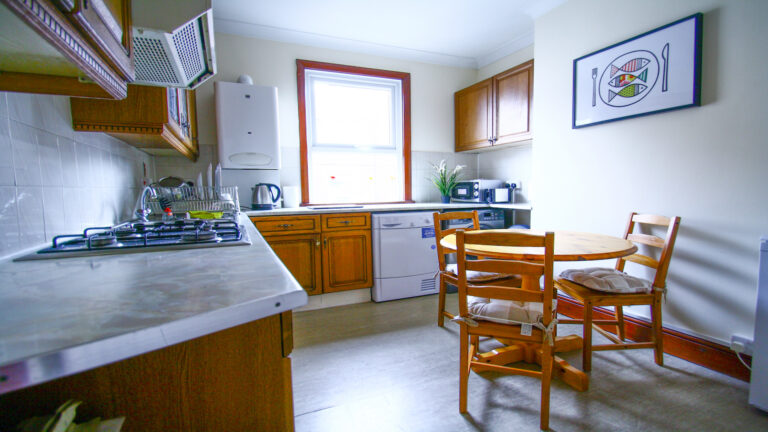 tunbridge-wells-town-centre-grosvenor-road-kitchen.1-3.jpg